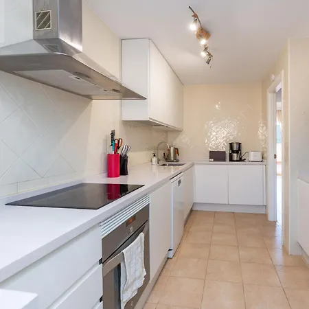 Dom wakacyjny Penthouse In Elviria Marbella